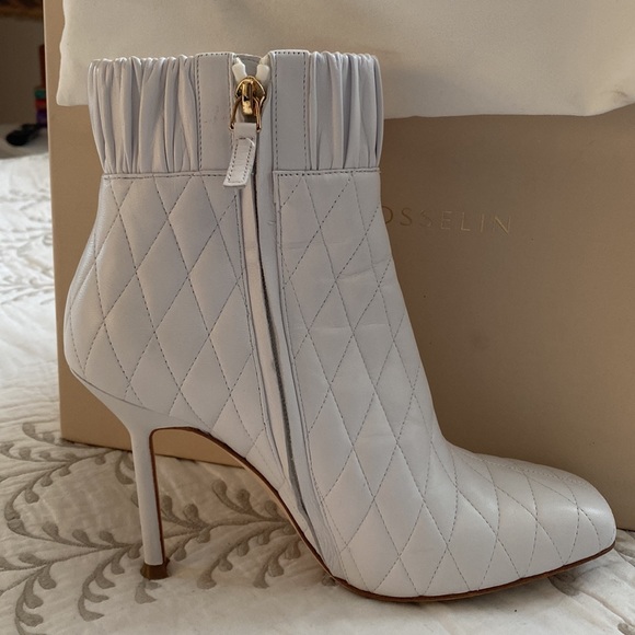 Chloe Gosselin white leather booties - Picture 3 of 3